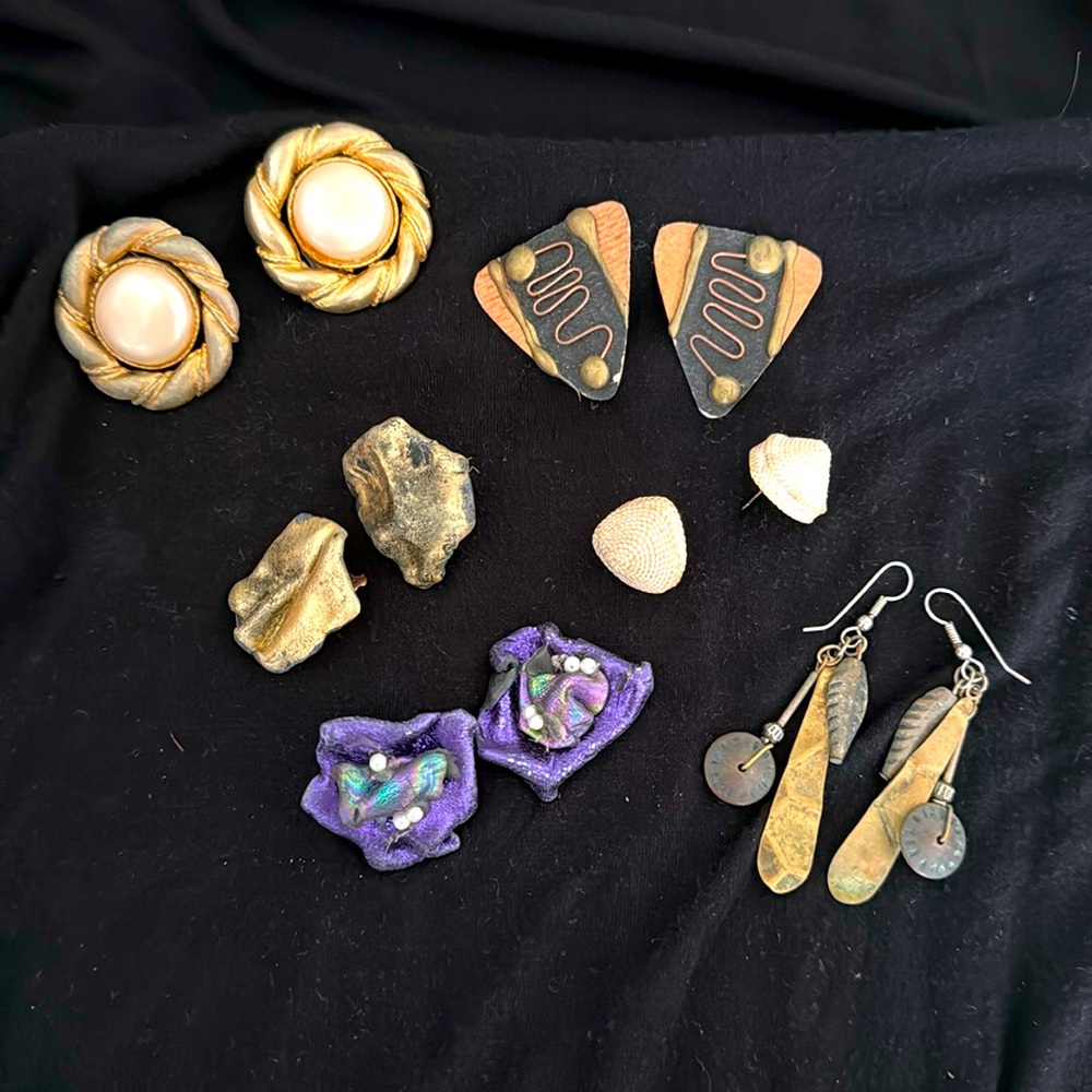 1980s vintage earrings